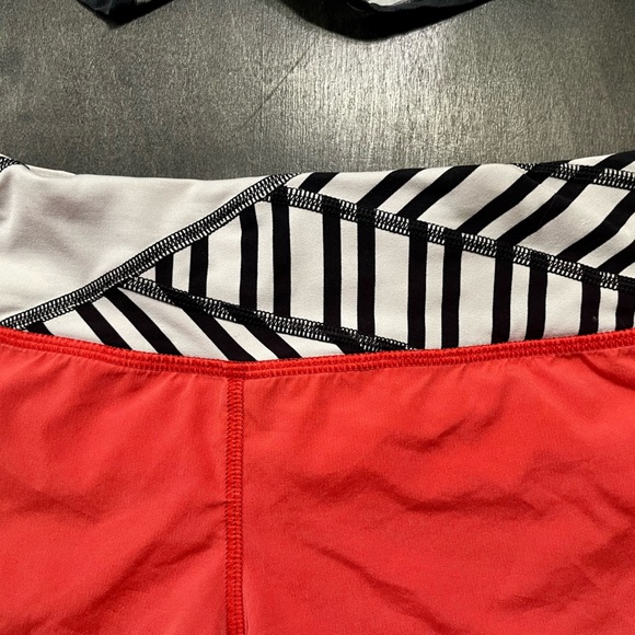 Pair of two lululemon Run Speed Up Low-Rise Lined Shorts - Picture 5 of 11